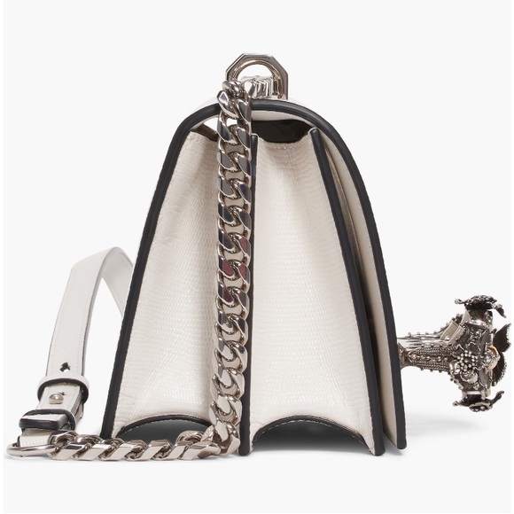 NEW🔥Alexander McQueen💥RARE💥Small Butterfly Knuckle Leather Shoulder Bag🔥 - Picture 5 of 16